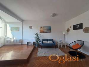 Namešten jednoiposoban stan od 42 m² na Voždovcu